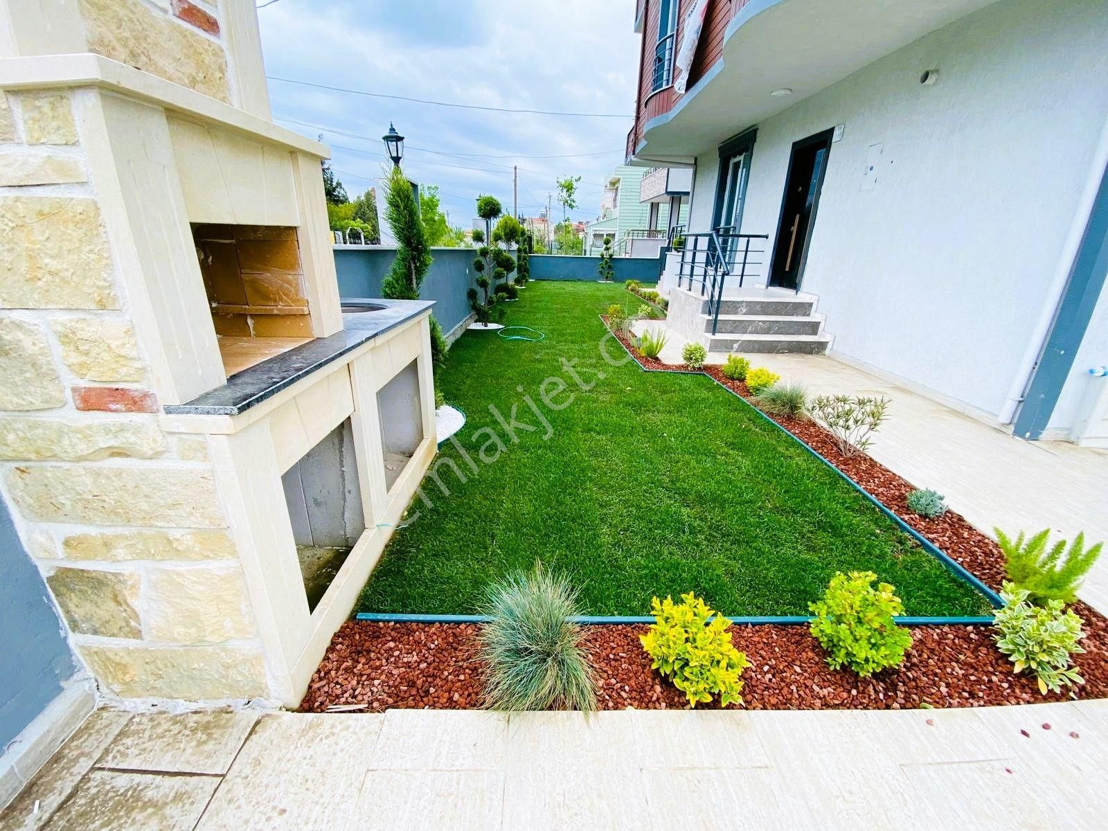 ^^koyuncu Gyrm^^yeniçiftlik'te Geniş Bahçeli 6+1 Müstakil Villa - Görsel 2