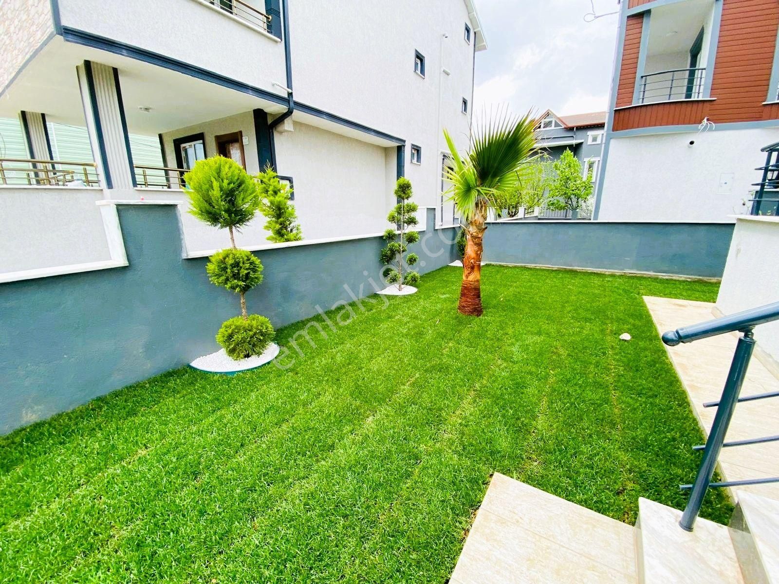 ^^koyuncu Gyrm^^yeniçiftlik'te Geniş Bahçeli 6+1 Müstakil Villa - Görsel 13