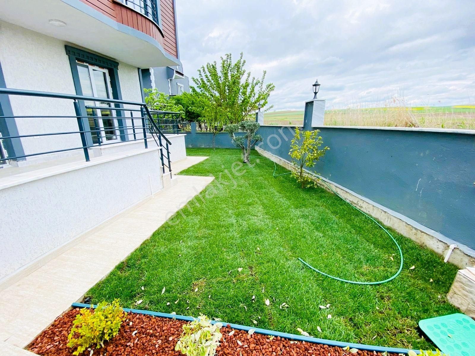 ^^koyuncu Gyrm^^yeniçiftlik'te Geniş Bahçeli 6+1 Müstakil Villa - Görsel 32