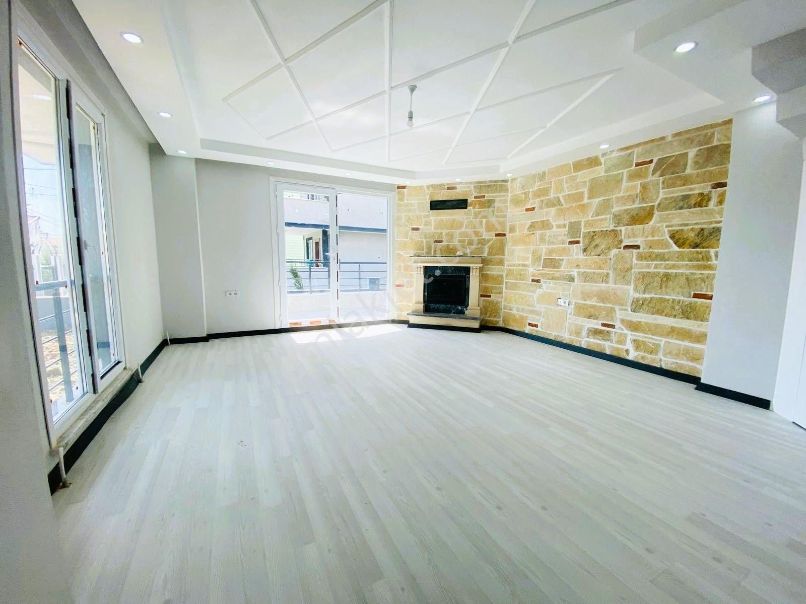 ^^koyuncu Gyrm^^yeniçiftlik'te Geniş Bahçeli 6+1 Müstakil Villa - Görsel 20