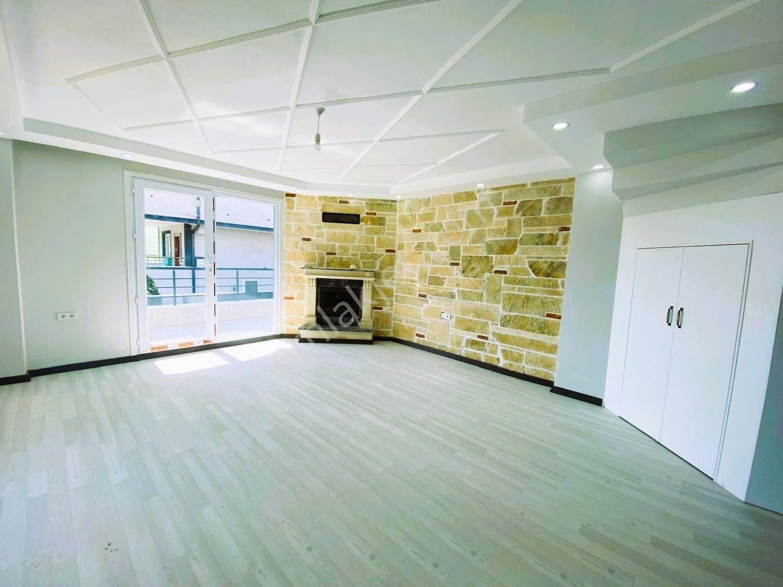 ^^koyuncu Gyrm^^yeniçiftlik'te Geniş Bahçeli 6+1 Müstakil Villa - Görsel 17