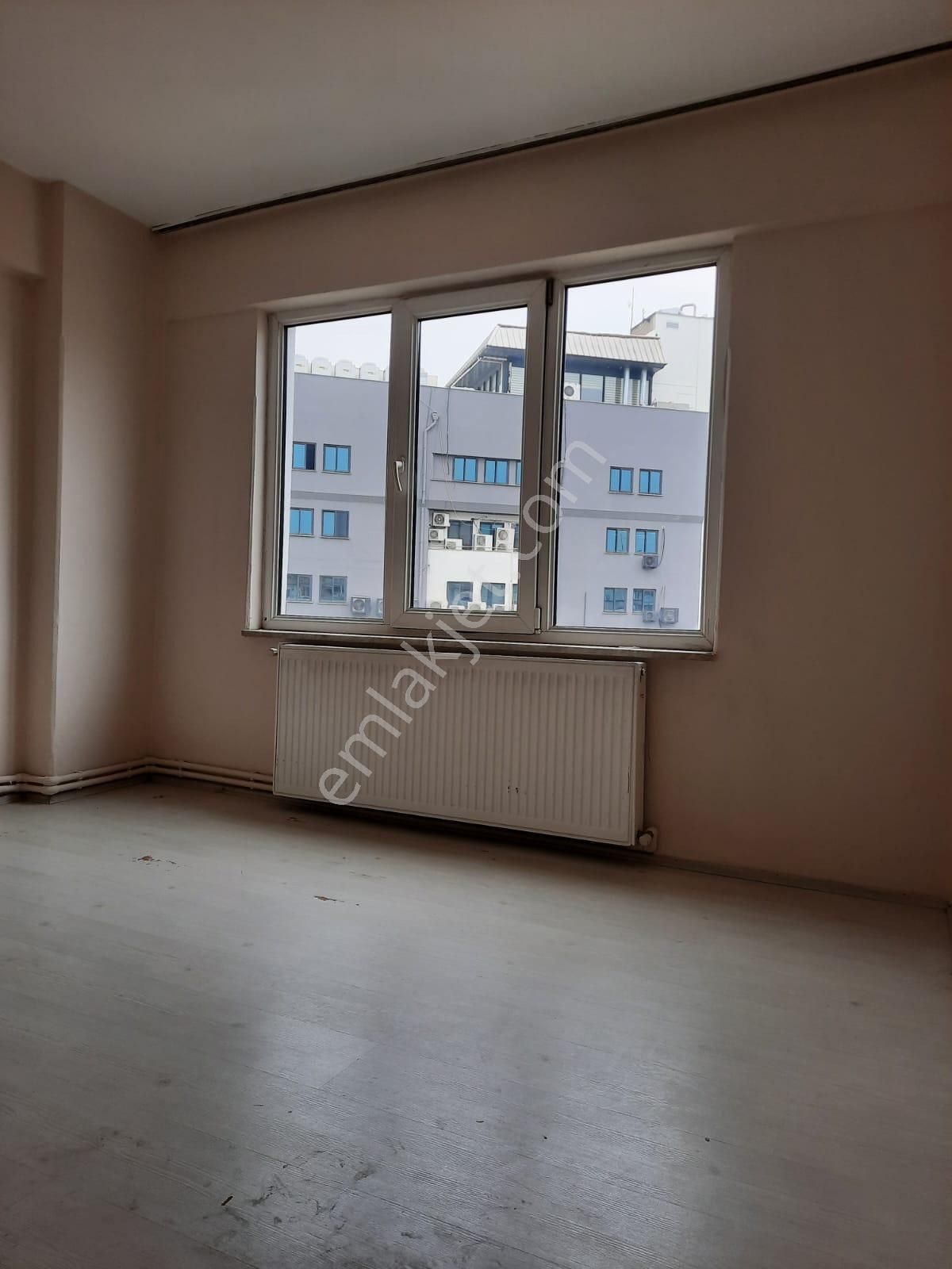 Balkesir Çarşı Merkezde Kiralık 2+1 Daire - Görsel 5