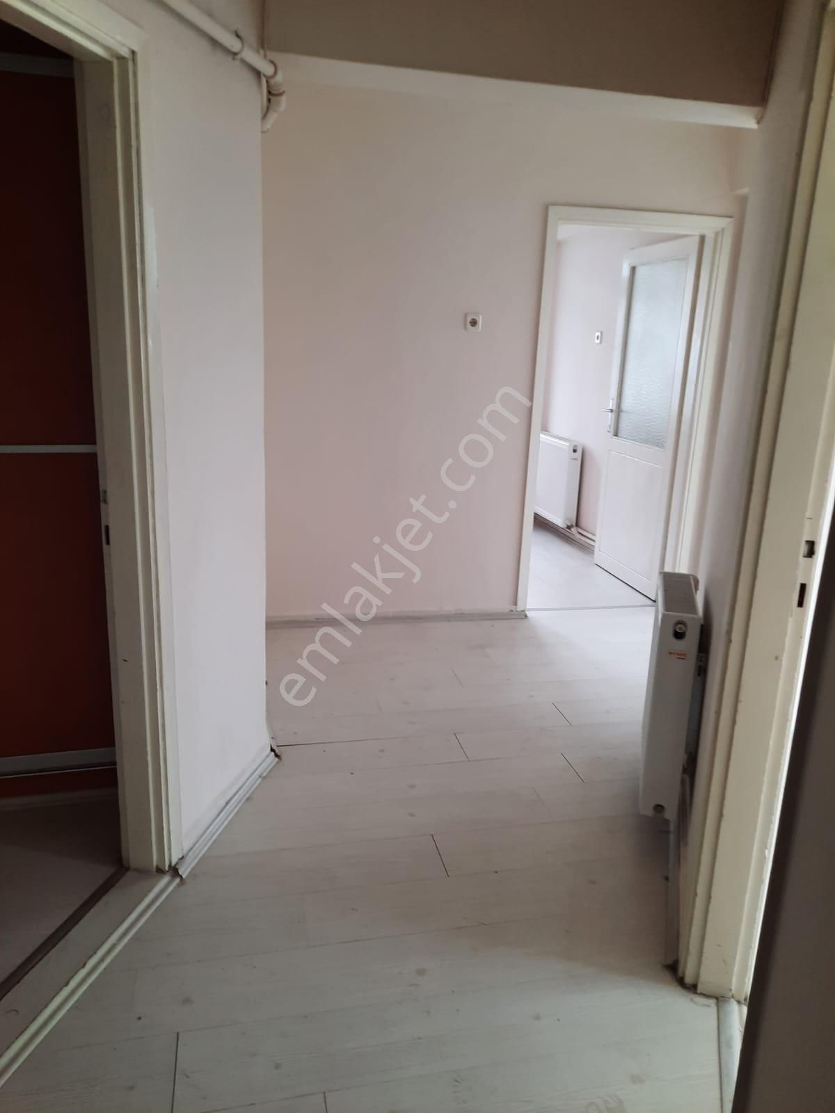 Balkesir Çarşı Merkezde Kiralık 2+1 Daire - Görsel 6