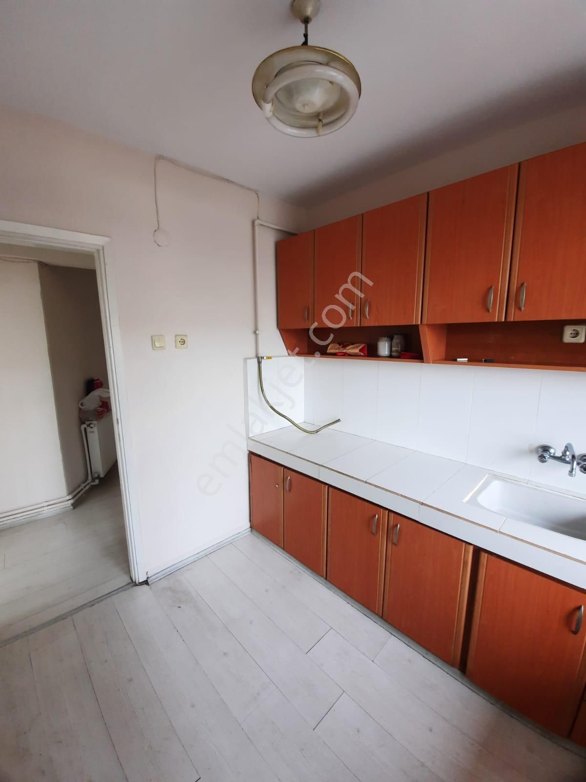 Balkesir Çarşı Merkezde Kiralık 2+1 Daire - Görsel 10