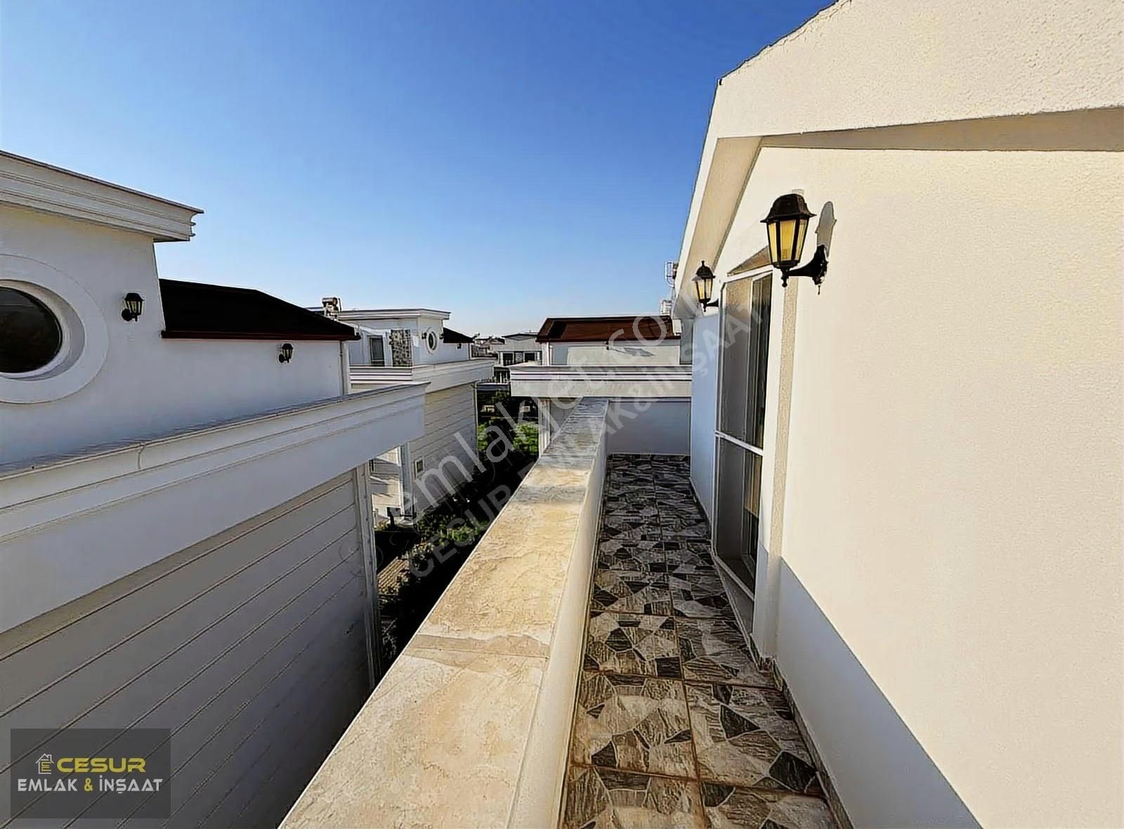 İzmir Dikili Palmiye Sitesinde Satılık Ultra Lüks 5+1 Villa - Görsel 14