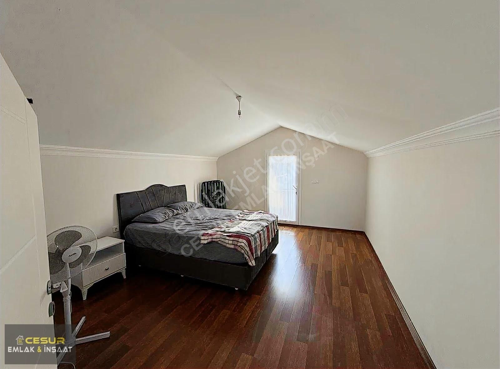 İzmir Dikili Palmiye Sitesinde Satılık Ultra Lüks 5+1 Villa - Görsel 17