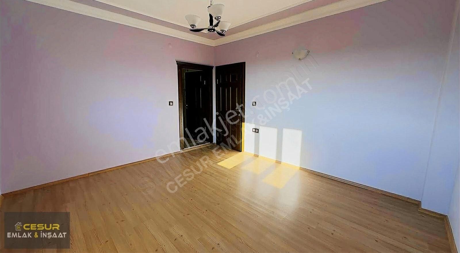 Dikili Bahçelide Ana Yola Sıfır Dubleks Konut Ve Tarla - Görsel 10