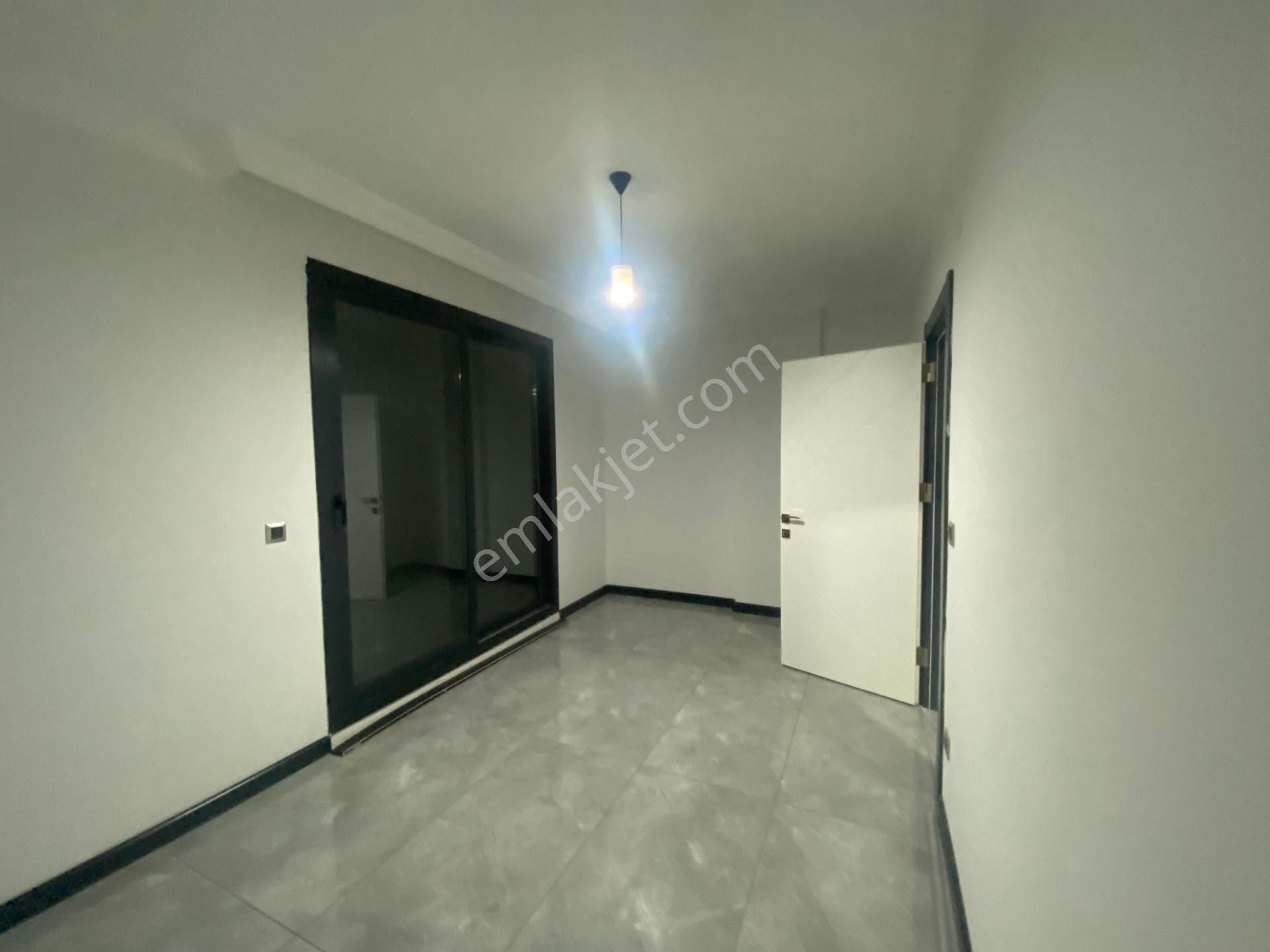 Hisar Mahallesi'nde Havuzlu Site İçinde 3+1 Sıfır Dubleks Villa - Görsel 26