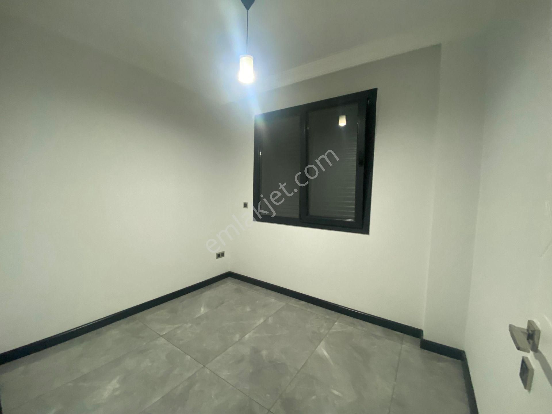 Hisar Mahallesi'nde Havuzlu Site İçinde 3+1 Sıfır Dubleks Villa - Görsel 24