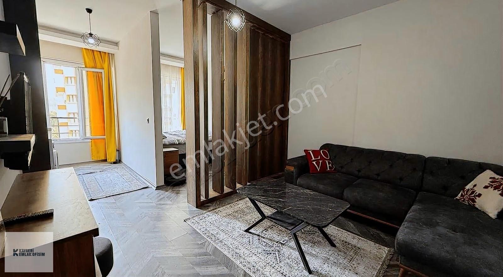 Emlak Ofisimden Talas Bahçelievler Mah. 1+1 Satılık Daire - Görsel 3