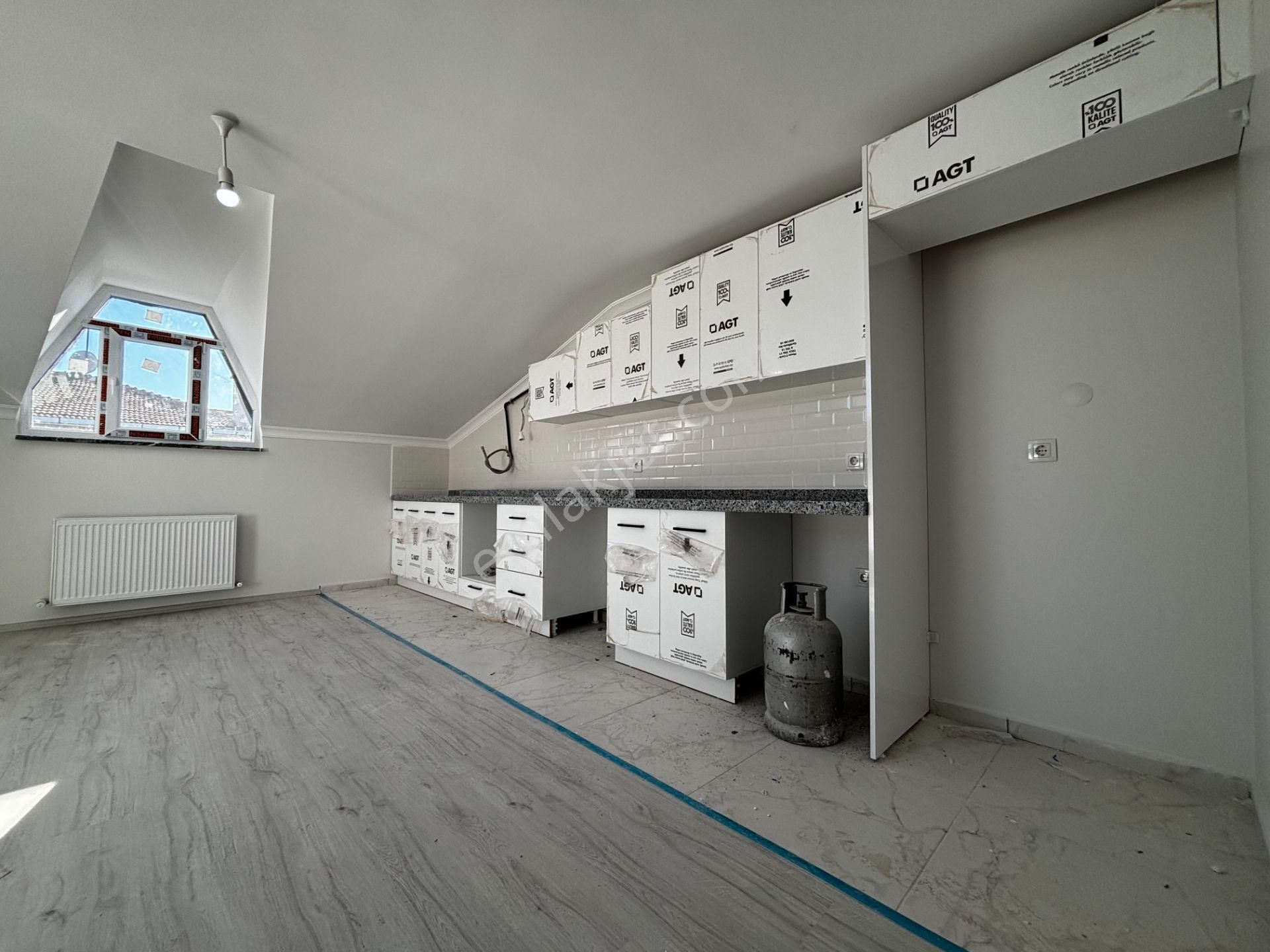 Next House'dan Şirinevler Merkezde Modern Tasarımlı 4+2 Dubleks - Görsel 22