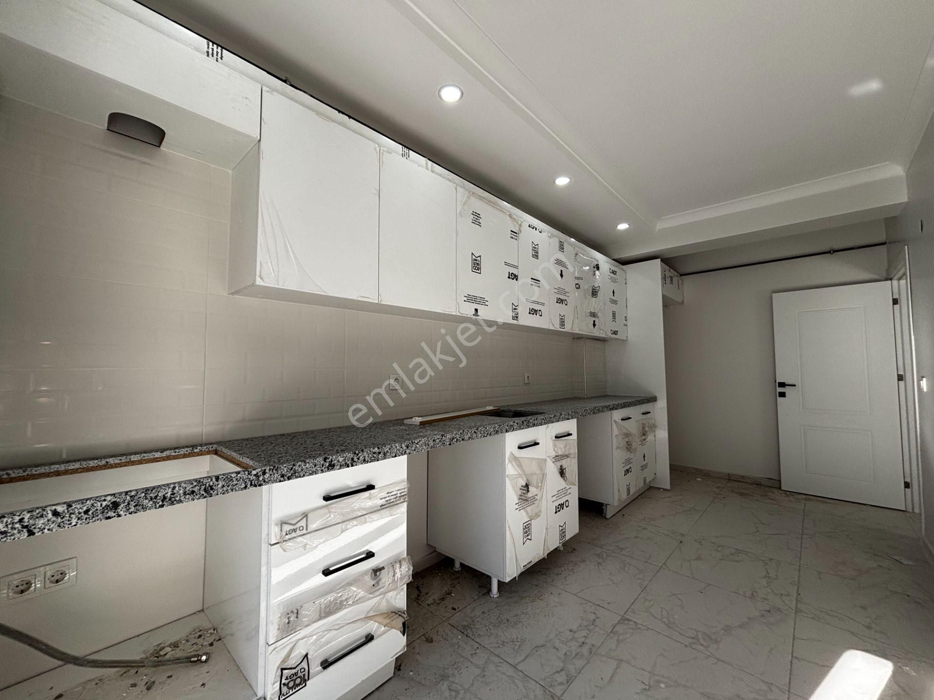 Next House'dan Şirinevler Merkezde Modern Tasarımlı 4+2 Dubleks - Görsel 8