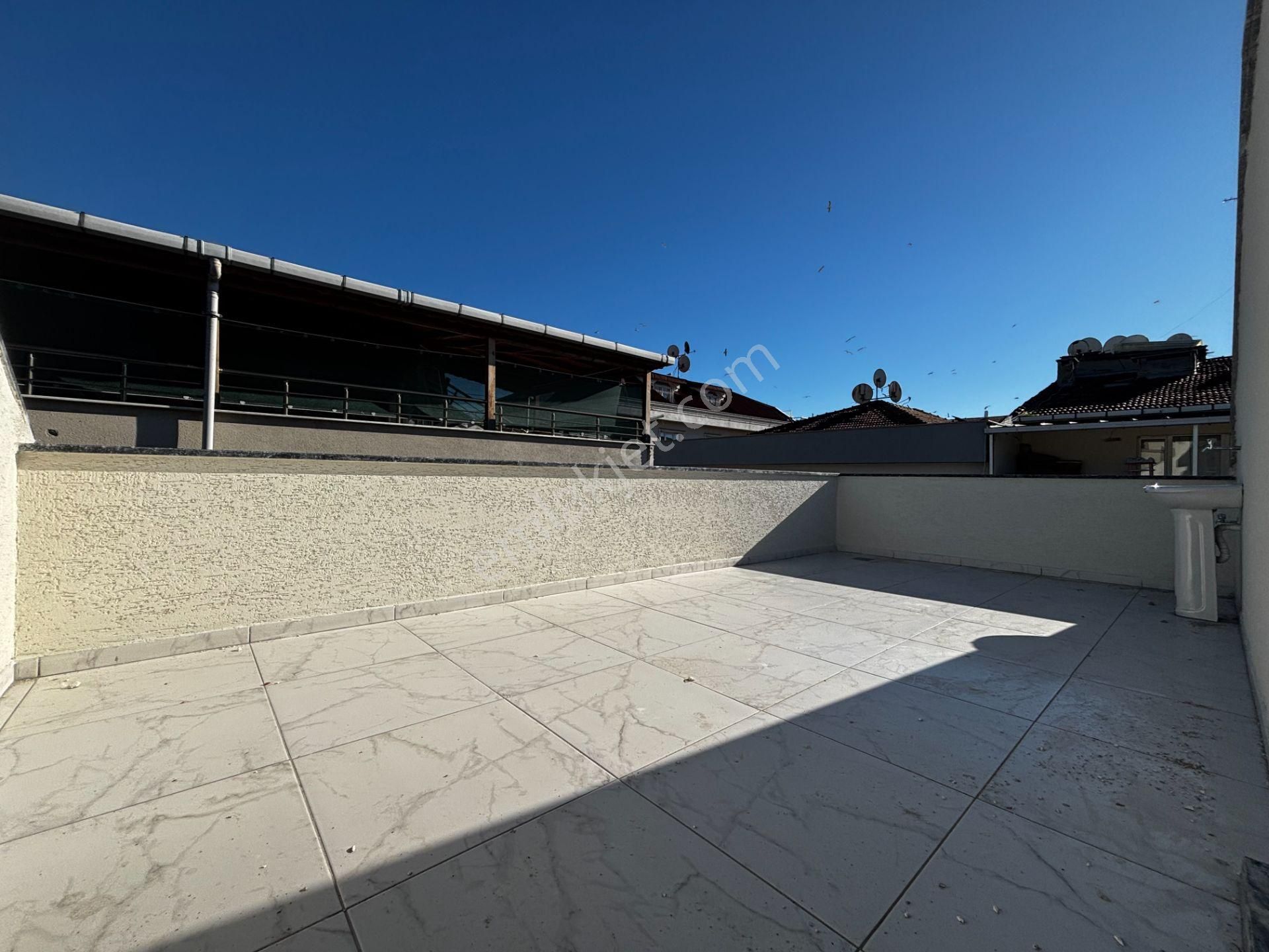 Next House'dan Şirinevler Merkezde Modern Tasarımlı 4+2 Dubleks - Görsel 26