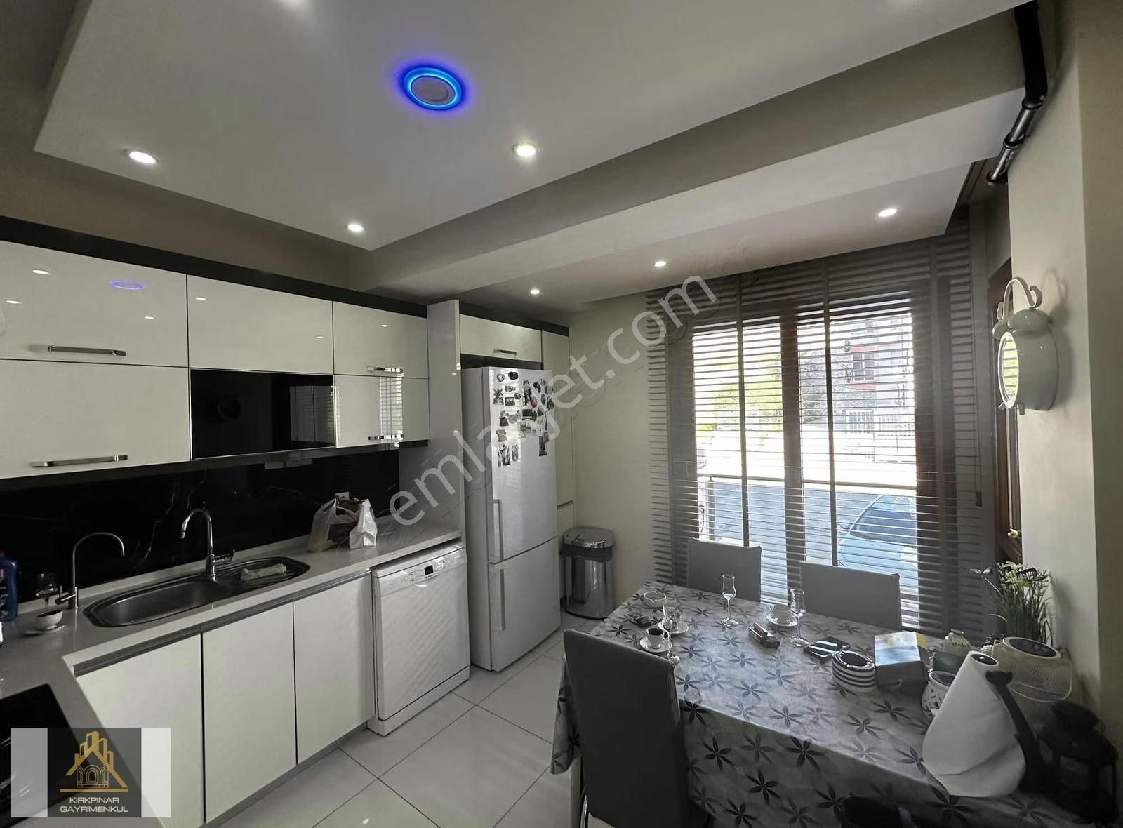 Çiğli Esentepe Mahallesinde Satılık Lüks Ferah 3+1 Daire - Görsel 27