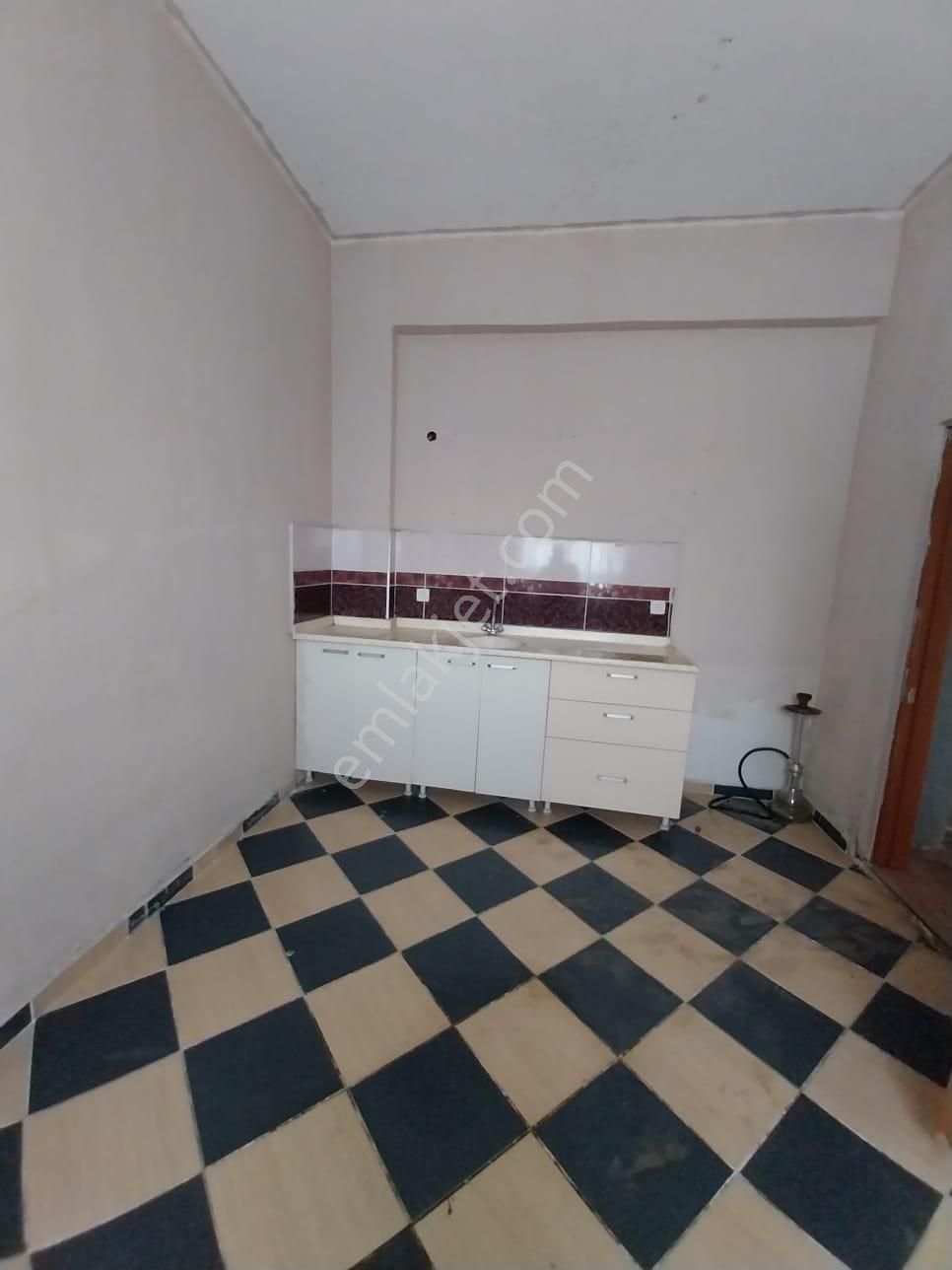 Kocaeli Gölcük Çiftlik Mahallesi Kiralık 70 M² Depo - Görsel 6