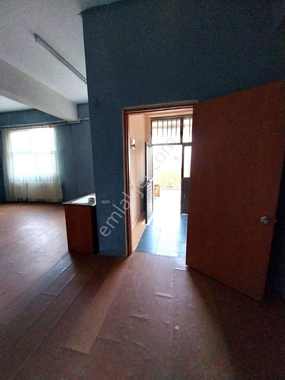 Kocaeli Gölcük Çiftlik Mahallesi Kiralık 70 M² Depo - Görsel 7