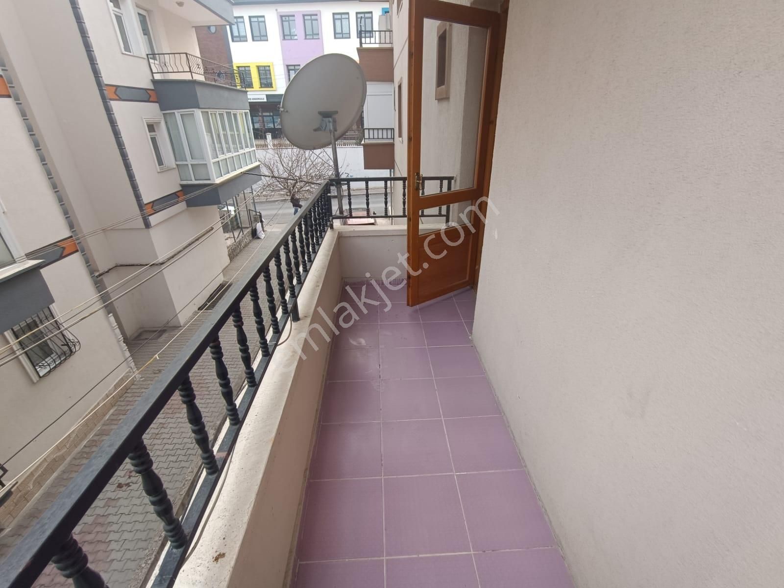 Sincan Pınarbaşında 3+1 Ara Kat Yapılı Mükemmel Konumda Daire - Görsel 30