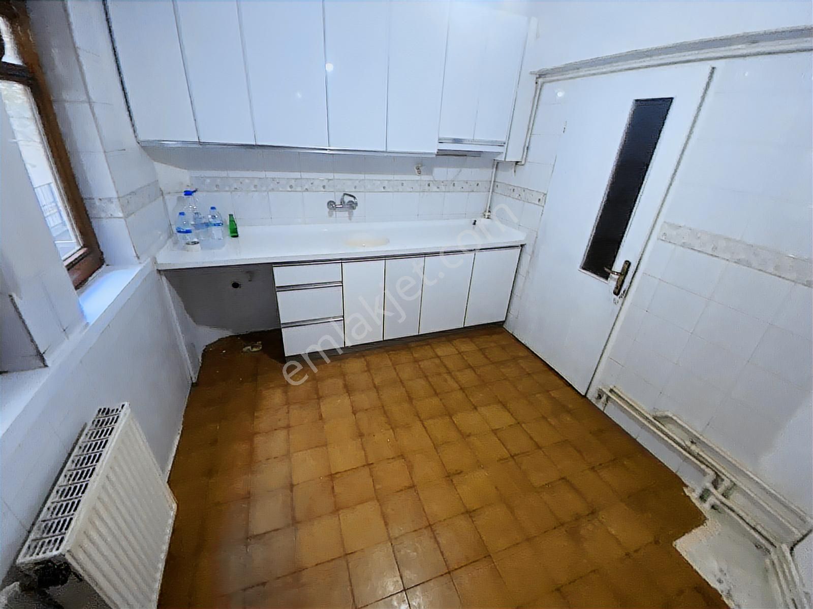 Kuttaş'tan Y.giriş İçi Yapılı 3+1 Arka 110 M2 Metro Karşısı Kom - Görsel 19