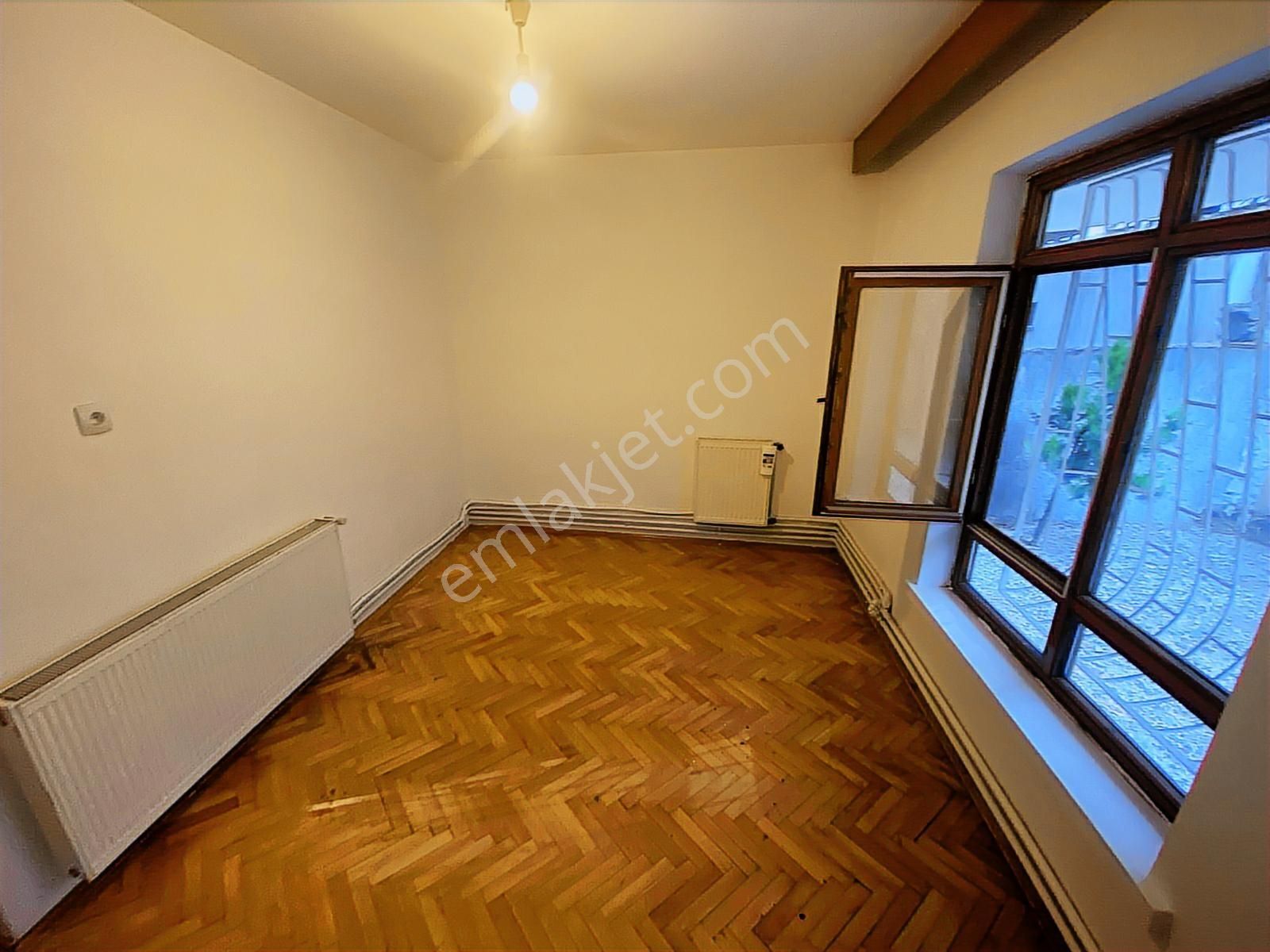 Kuttaş'tan Y.giriş İçi Yapılı 3+1 Arka 110 M2 Metro Karşısı Kom - Görsel 32