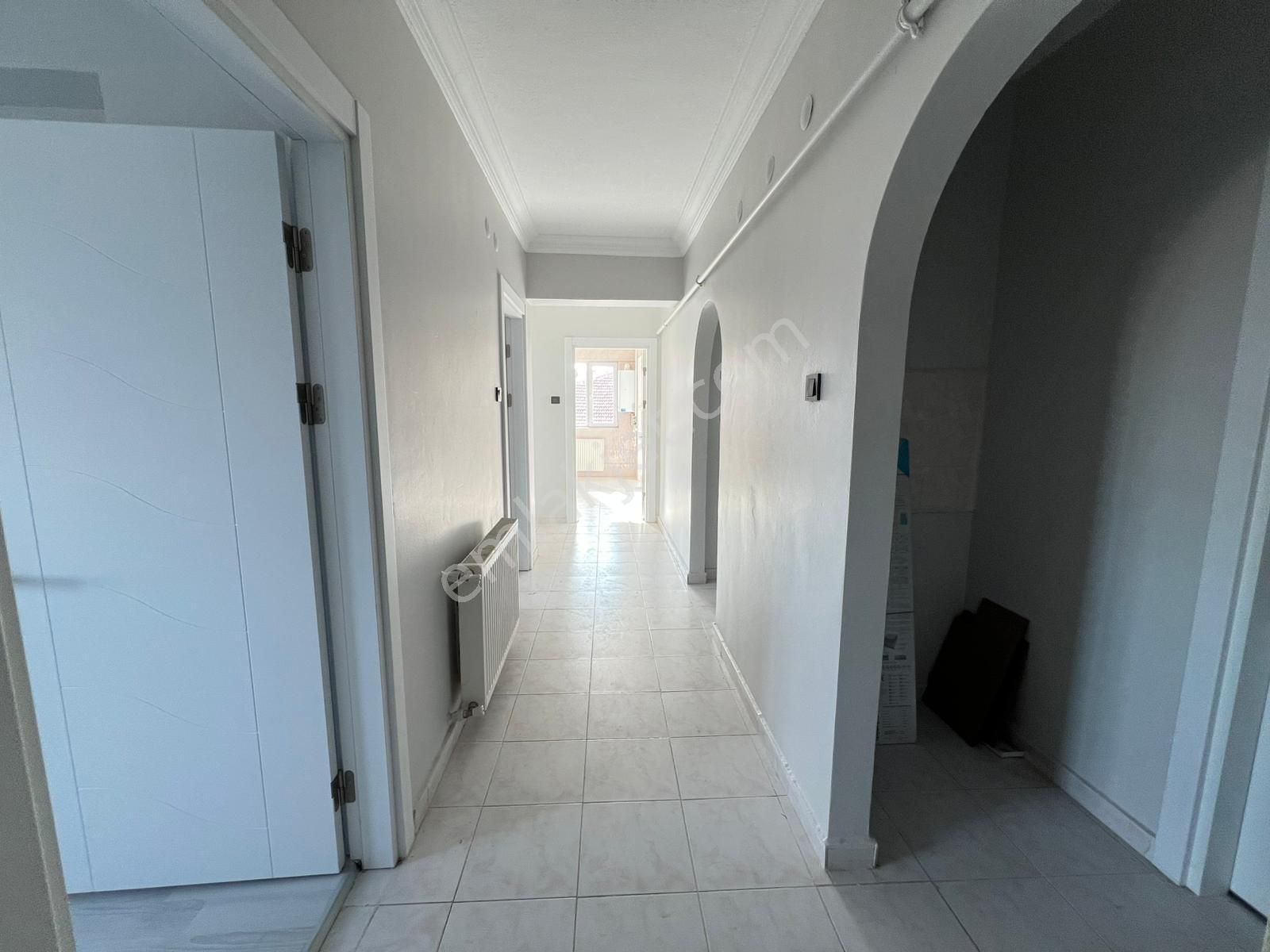 Engin Emlak'tan Hicret Cami Yanın'da 3+1 Masrafsız Daire - Görsel 16