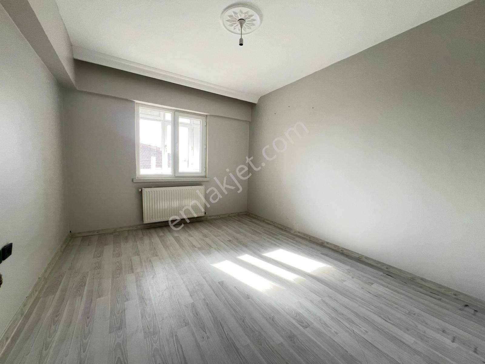 Engin Emlak'tan Hicret Cami Yanın'da 3+1 Masrafsız Daire - Görsel 12