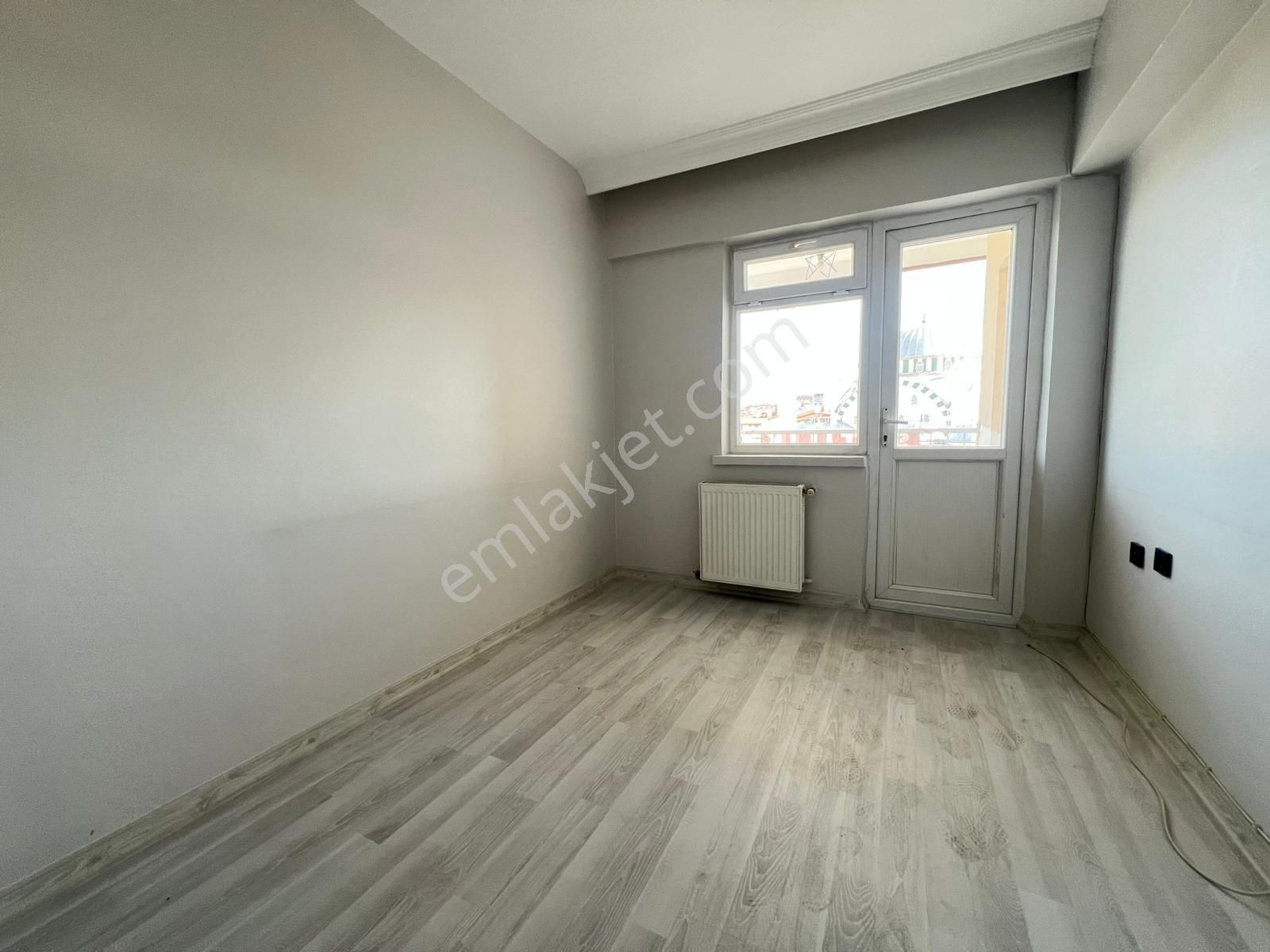 Engin Emlak'tan Hicret Cami Yanın'da 3+1 Masrafsız Daire - Görsel 10