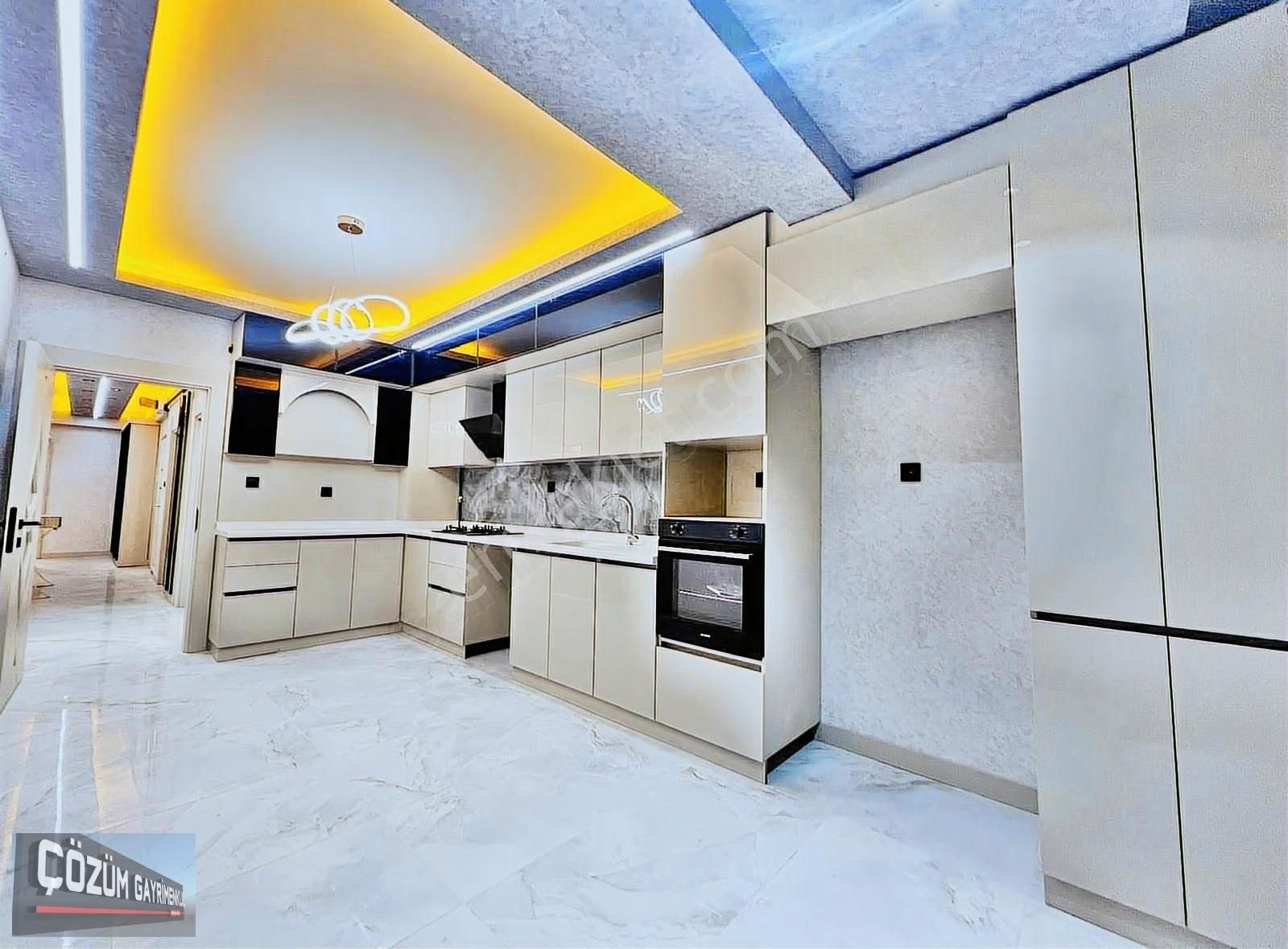 Çözüm Keçiörende Ana Cadde Yanı Sıfır 3+1 Full Yapılı Daireler. - Görsel 15