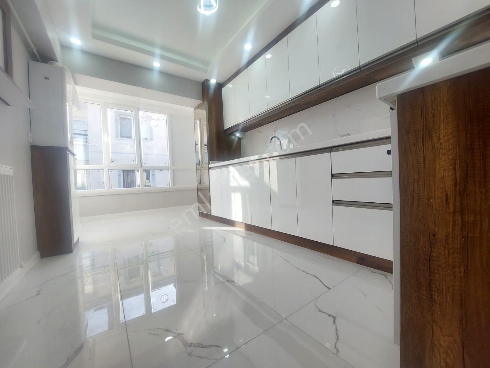 Elvan Mah Satılık 3+1 Yht Yakını Full Yapılı Ön Cephe Daire - Görsel 5