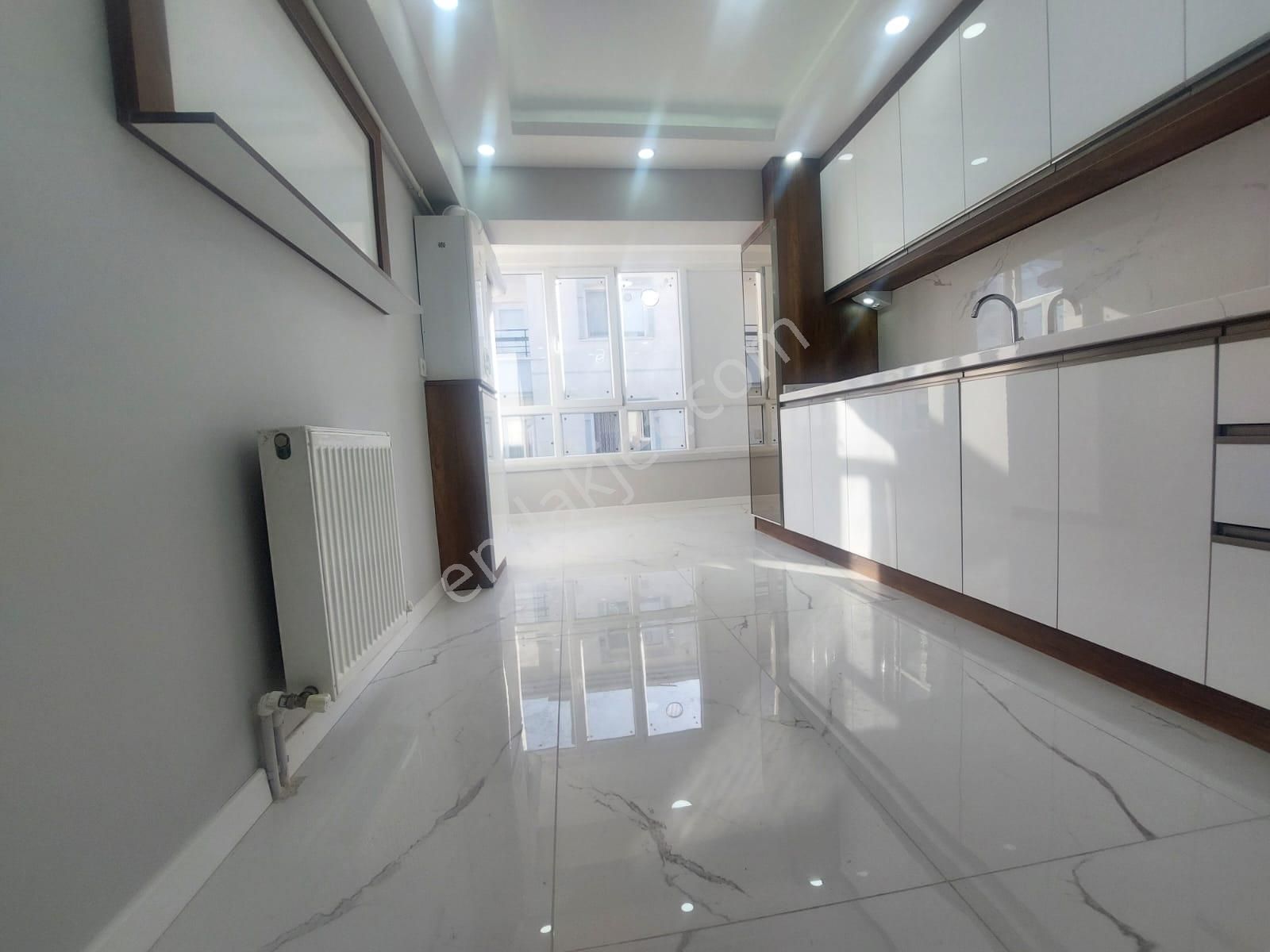 Elvan Mah Satılık 3+1 Yht Yakını Full Yapılı Ön Cephe Daire - Görsel 7