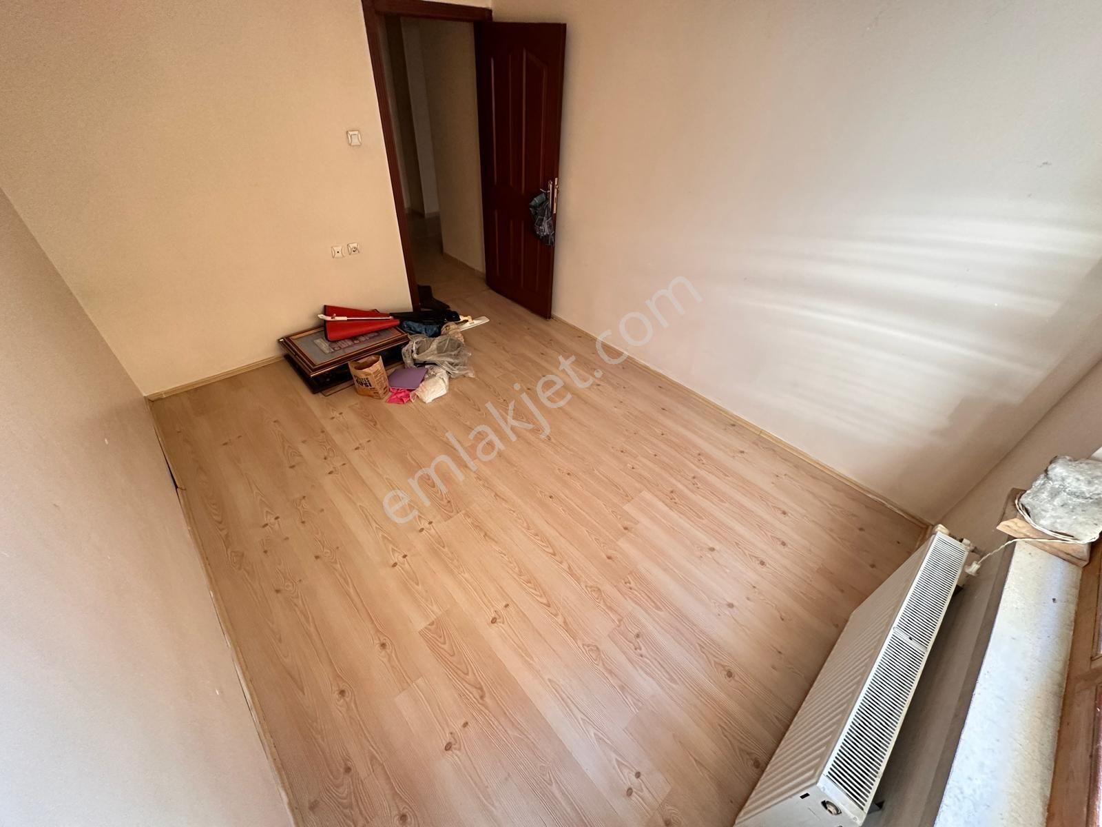 Karapürçek. Köroglu Parkı Elfida Cafe Yakını 2+1 Y.giriş A.daire Var - Görsel 21