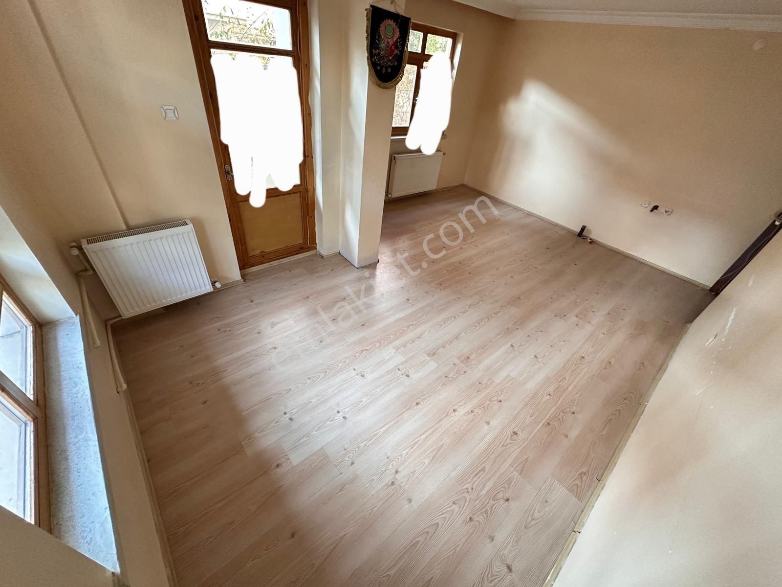 Karapürçek. Köroglu Parkı Elfida Cafe Yakını 2+1 Y.giriş A.daire Var - Görsel 9