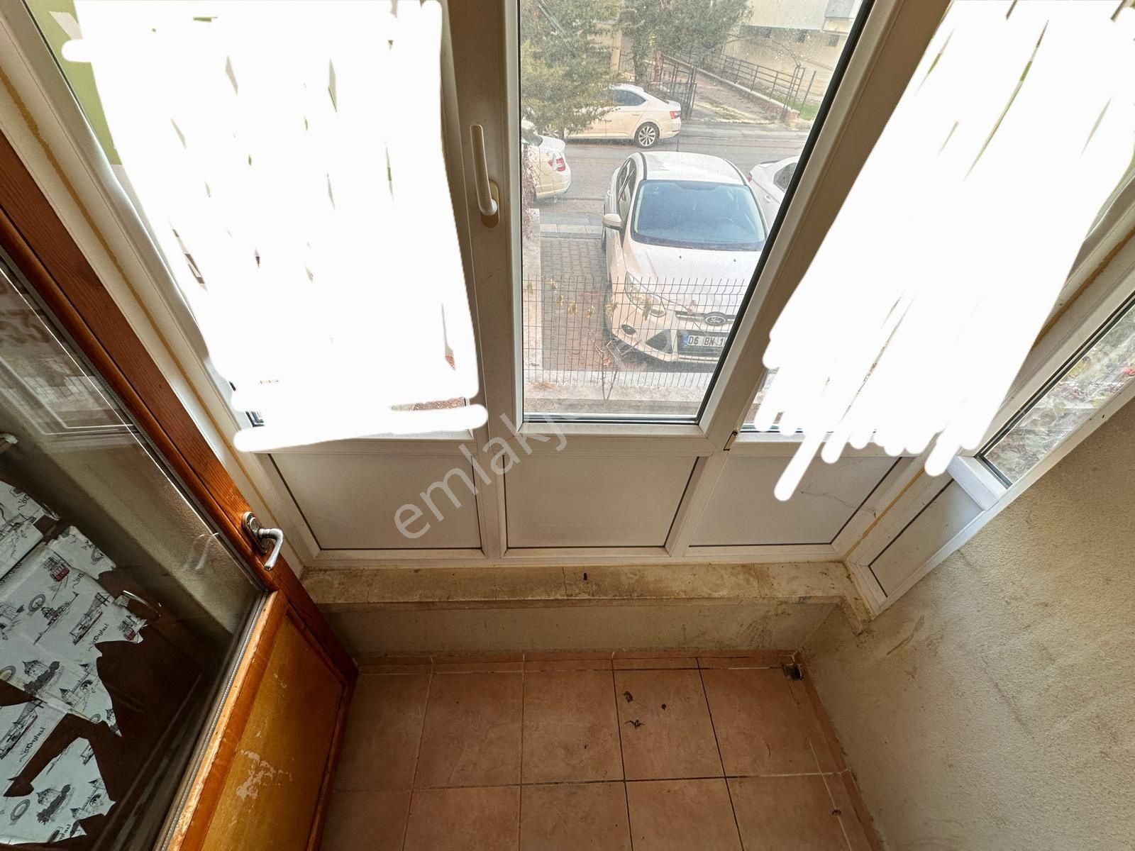 Karapürçek. Köroglu Parkı Elfida Cafe Yakını 2+1 Y.giriş A.daire Var - Görsel 32