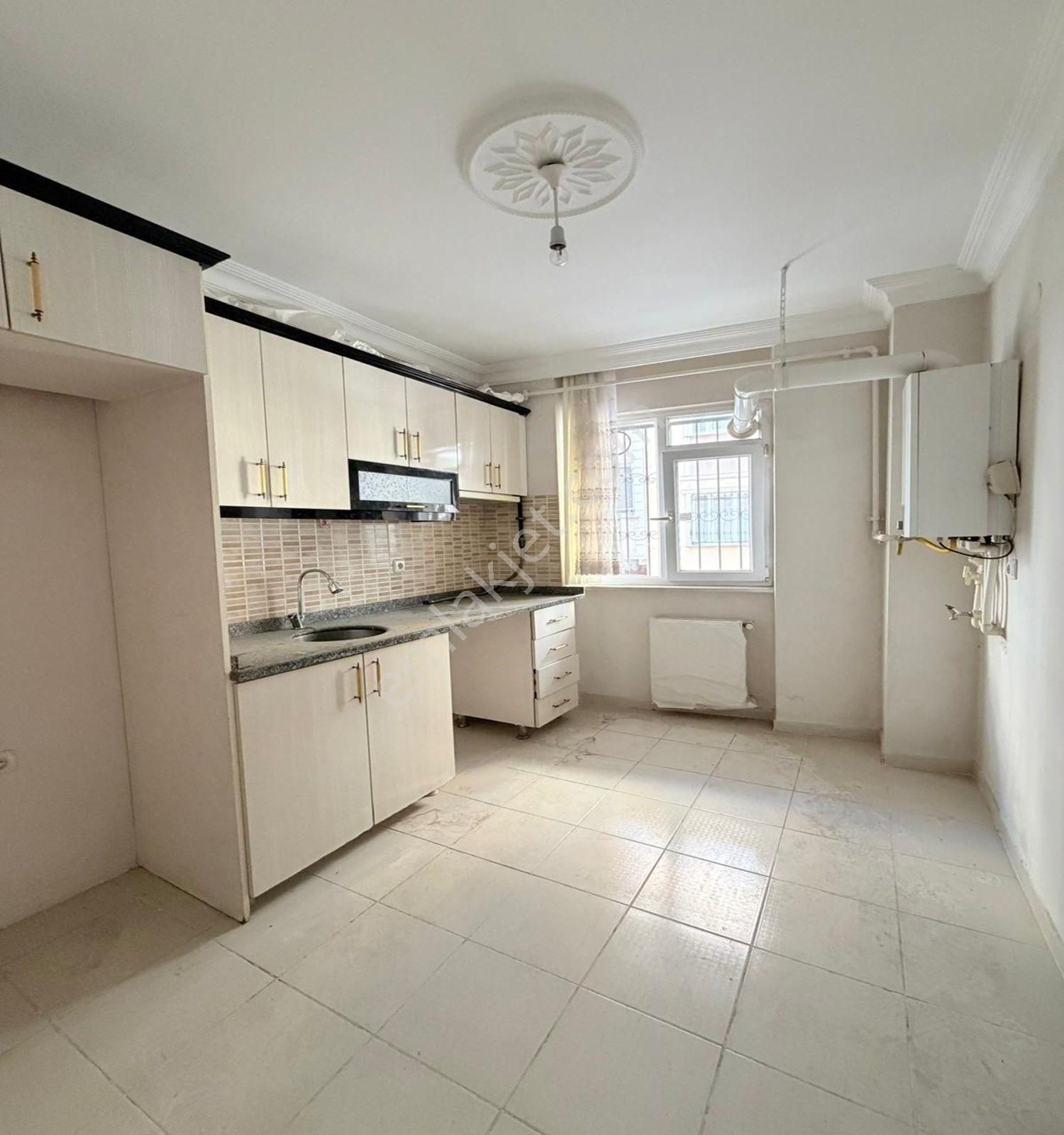 Esenyurt İstiklal Mah.2+1 Yüksek Giriş 85m2 Uygun Fiyatlı 1.980. - Görsel 4