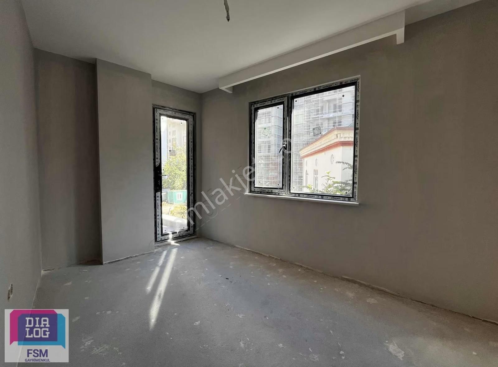 İstiklal De Sıfır 4+1 Asansörlü Otoparklı Dubleks Daire - Görsel 12
