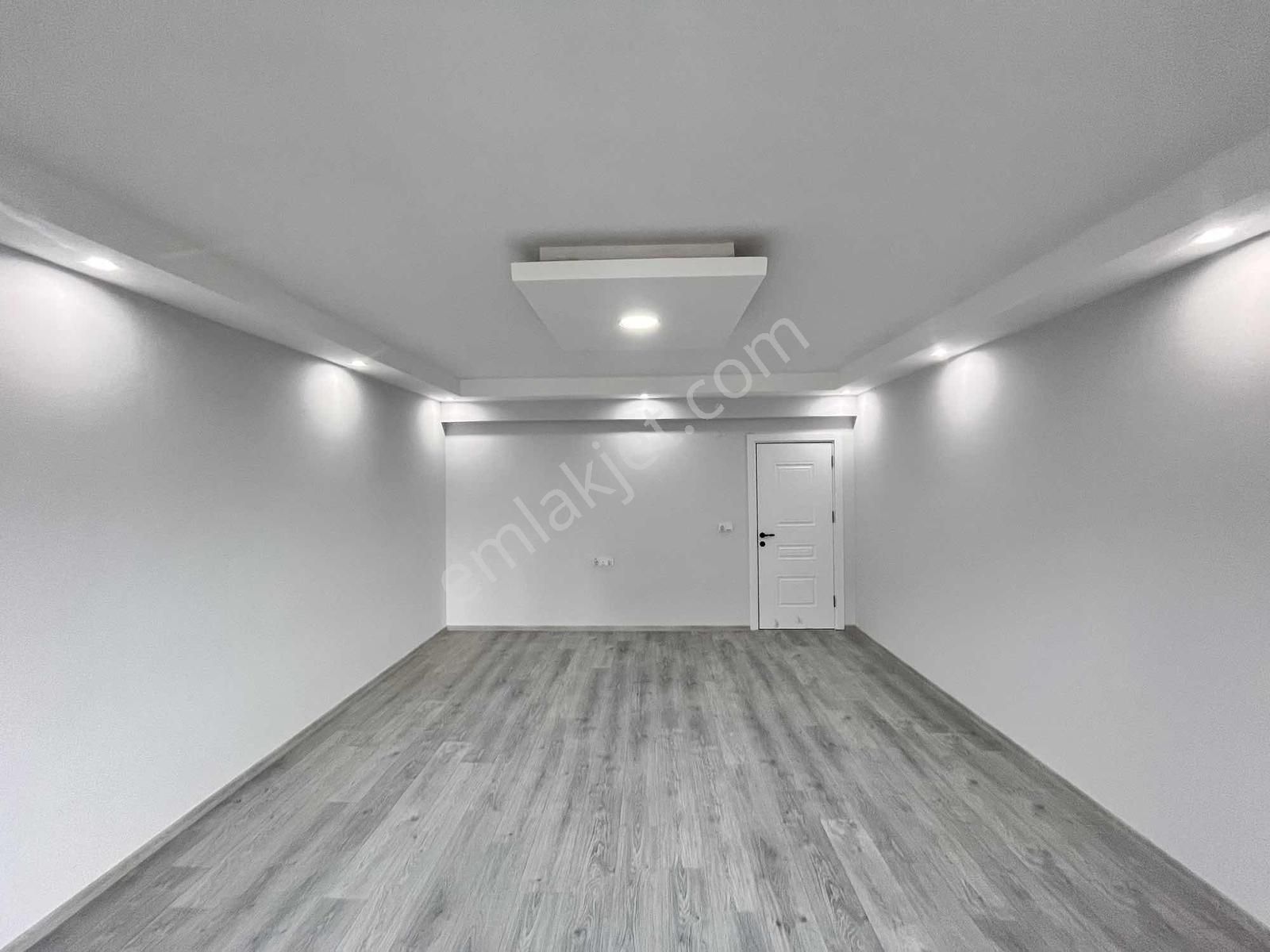 Akdoğanlardan İstasyonda Site İçinde Arakat İskanlı Satılık 3+1 - Görsel 11