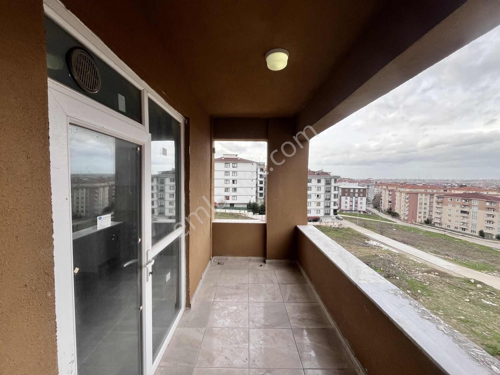 Akdoğanlardan İstasyonda Site İçinde Arakat İskanlı Satılık 3+1 - Görsel 12