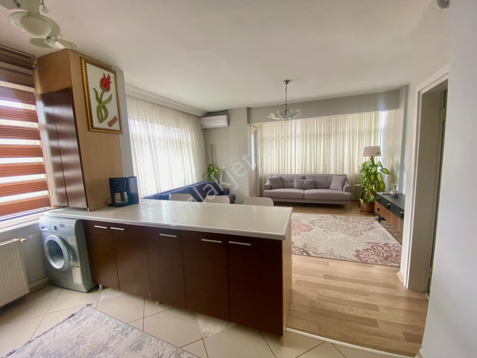 Köşe Başında, Boş Ve Ferah Daire Bağcılar Kemalpaşa Mahallesi - Görsel 3