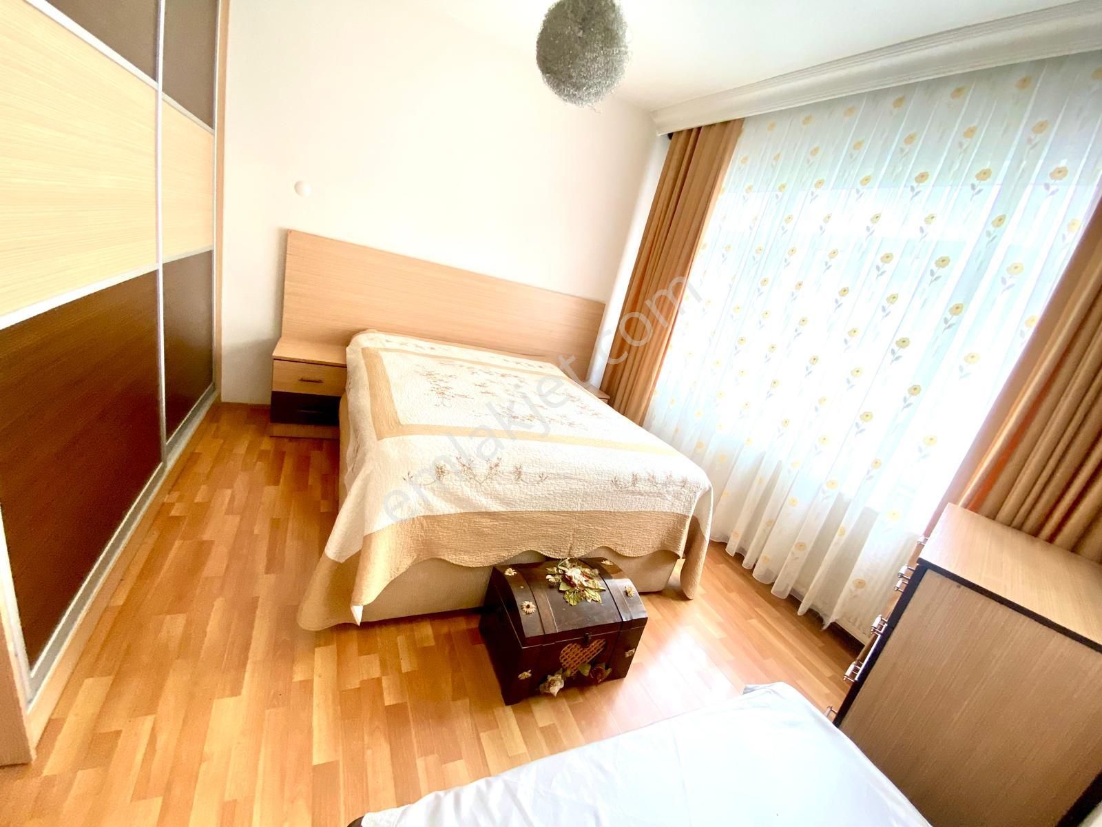 Köşe Başında, Boş Ve Ferah Daire Bağcılar Kemalpaşa Mahallesi - Görsel 15