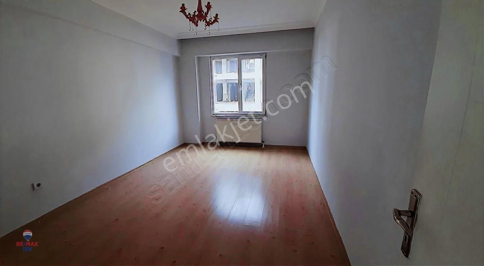 Harika Konumda Butik Sitede 3+1 Kiralık Daire - Görsel 20