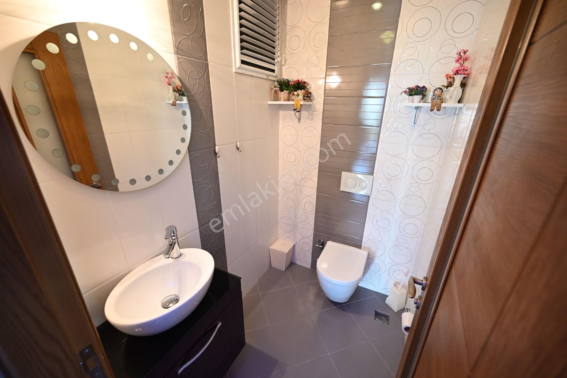 Üstünkent Emlak'tan Site İçi 3+1 Bağımsız Mutfak D.gazlı Havuzlu - Görsel 22