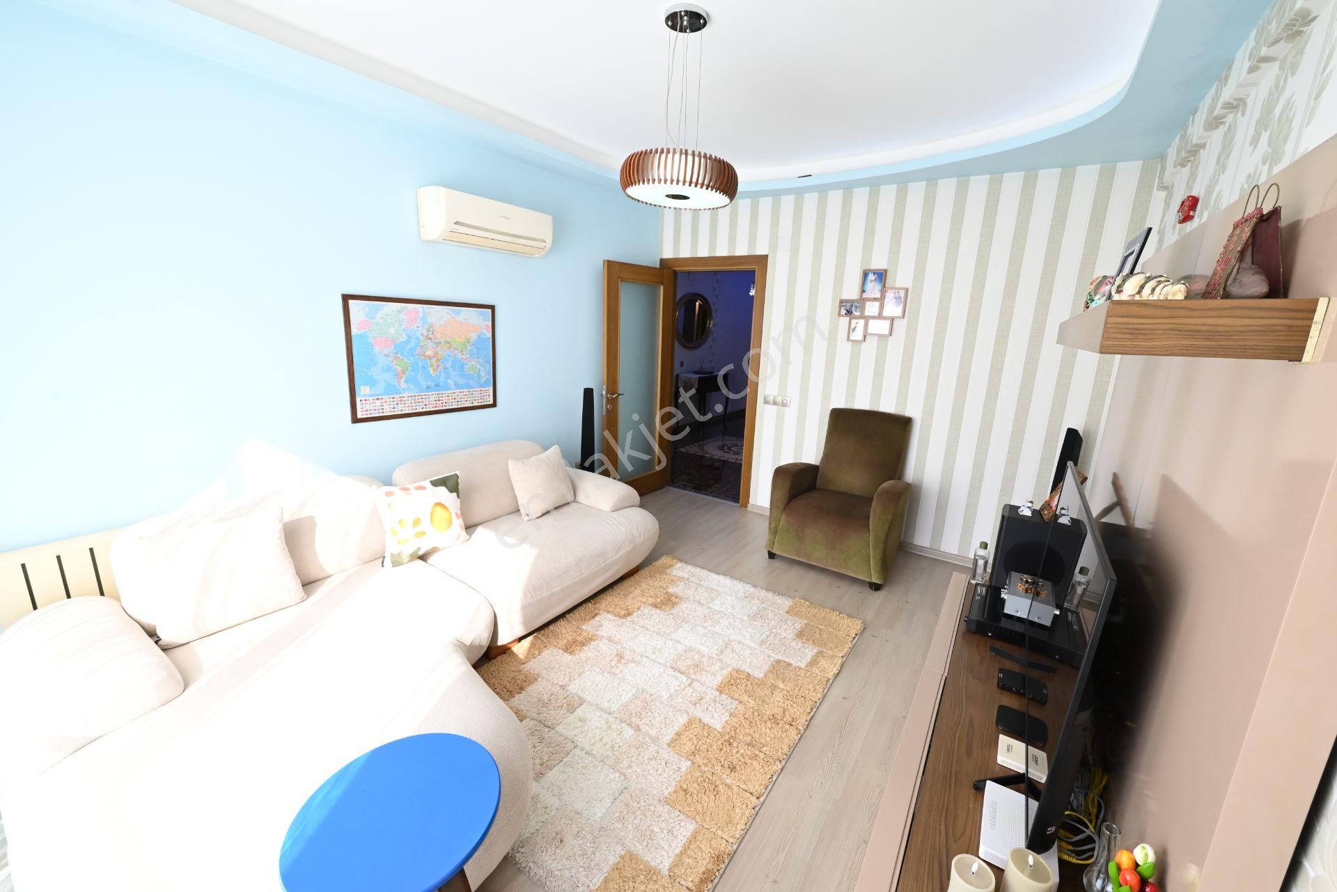 Üstünkent Emlak'tan Site İçi 3+1 Bağımsız Mutfak D.gazlı Havuzlu - Görsel 10