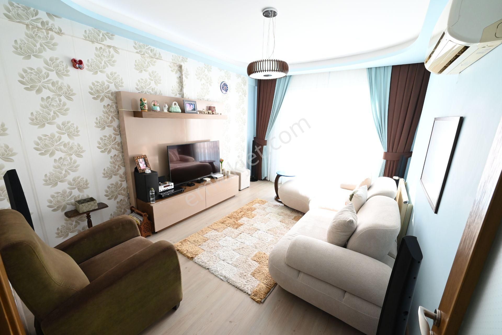 Üstünkent Emlak'tan Site İçi 3+1 Bağımsız Mutfak D.gazlı Havuzlu - Görsel 9