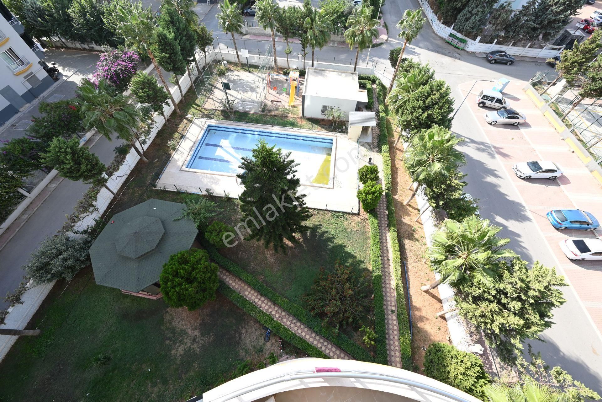 Üstünkent Emlak'tan Site İçi 3+1 Bağımsız Mutfak D.gazlı Havuzlu - Görsel 27