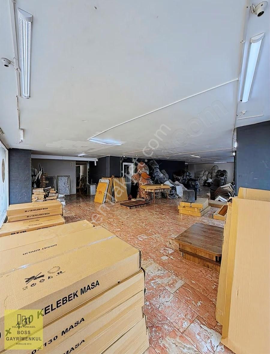 Üçevler'de Üç Katlı Net 1000m2li Kiralık Dükkan - Görsel 10