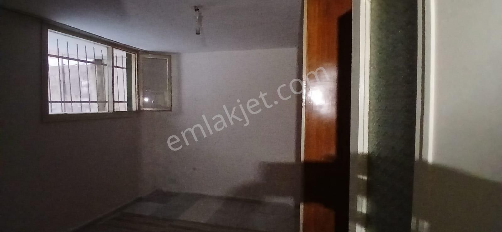 Aydın Nazilli Turan Mahallesi Satılık 3+1 Yarı Bodrum Depo Nitelikli Daire - Görsel 22