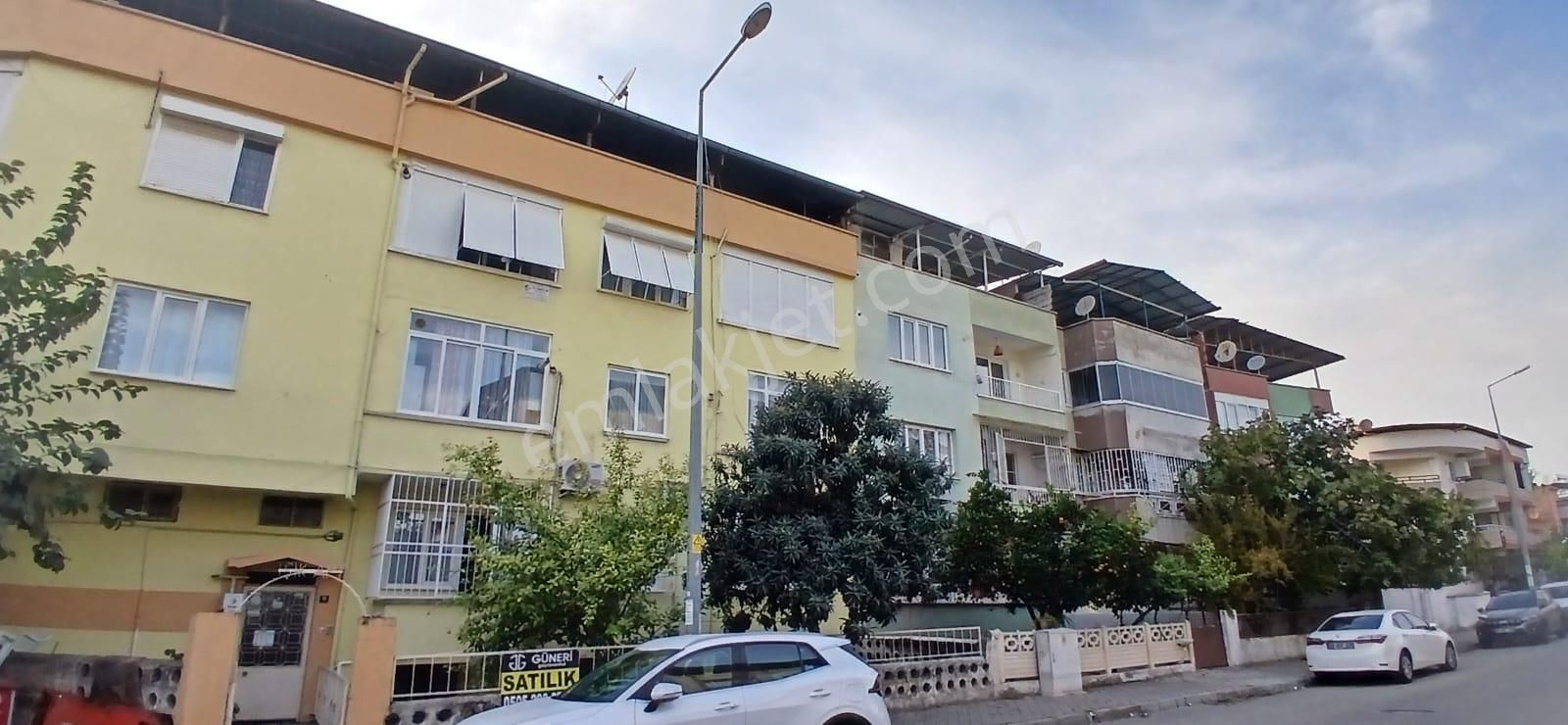 Aydın Nazilli Turan Mahallesi Satılık 3+1 Yarı Bodrum Depo Nitelikli Daire