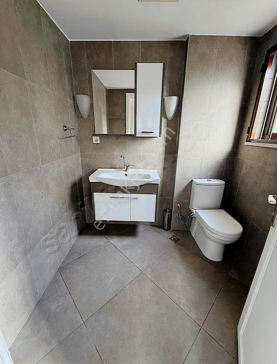 Fulya Ortaklar Caddesinde 3 + 1 Kiralık Ofis Katı 130 M2 - Görsel 23