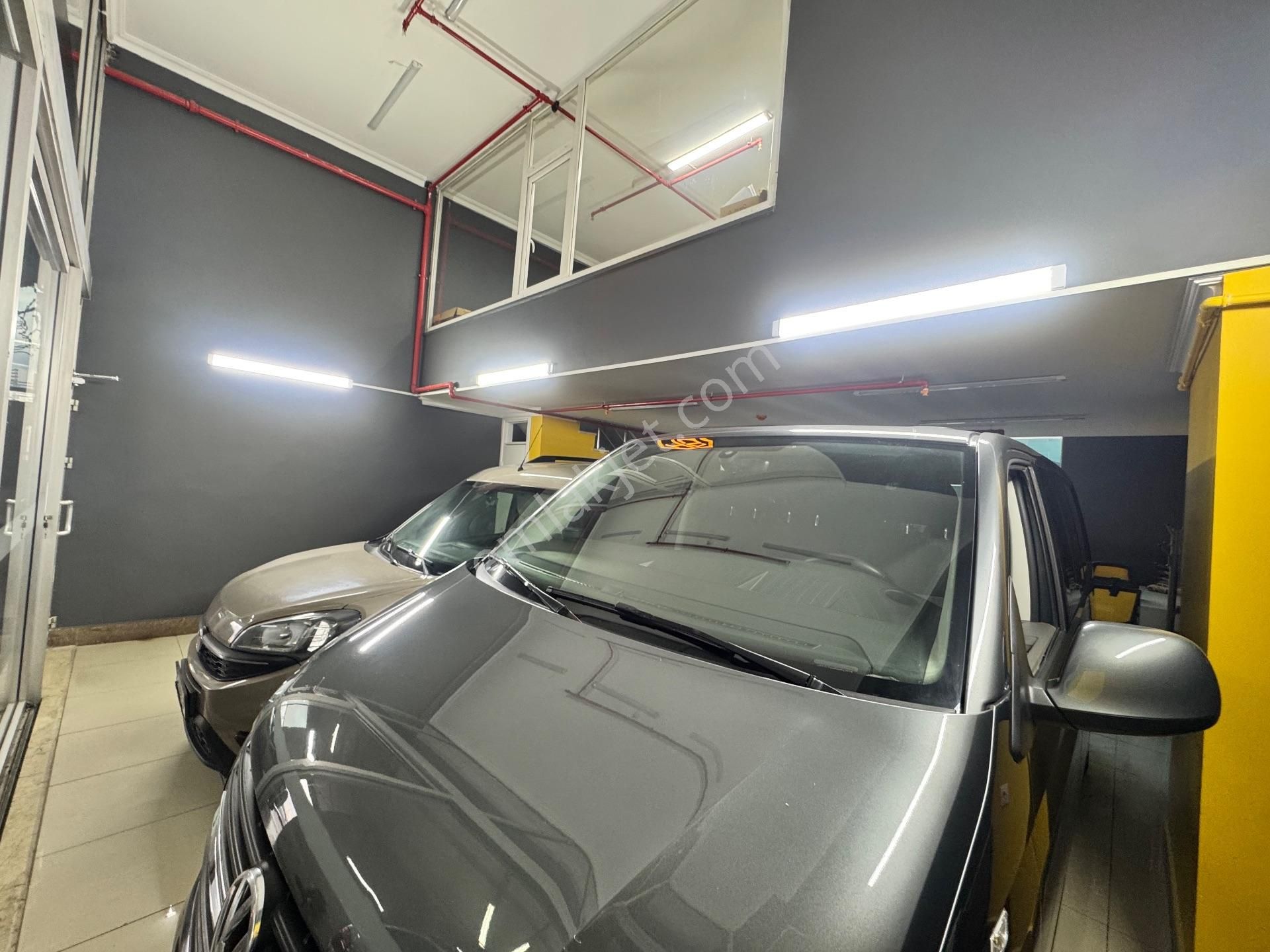 İstoç Oto Ticaret Merkezinde N Blok Merkezi Konum Satılık Dükkan - Görsel 16