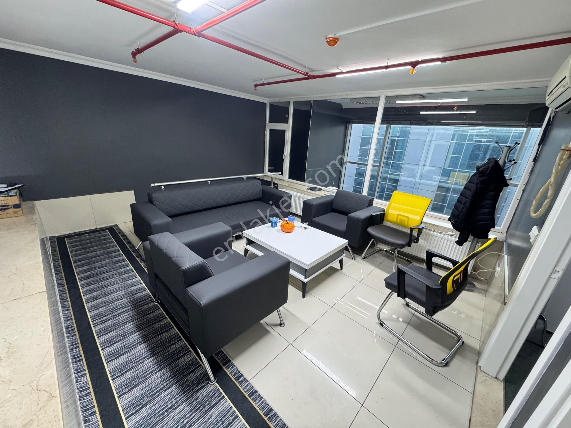 İstoç Oto Ticaret Merkezinde N Blok Merkezi Konum Satılık Dükkan - Görsel 26