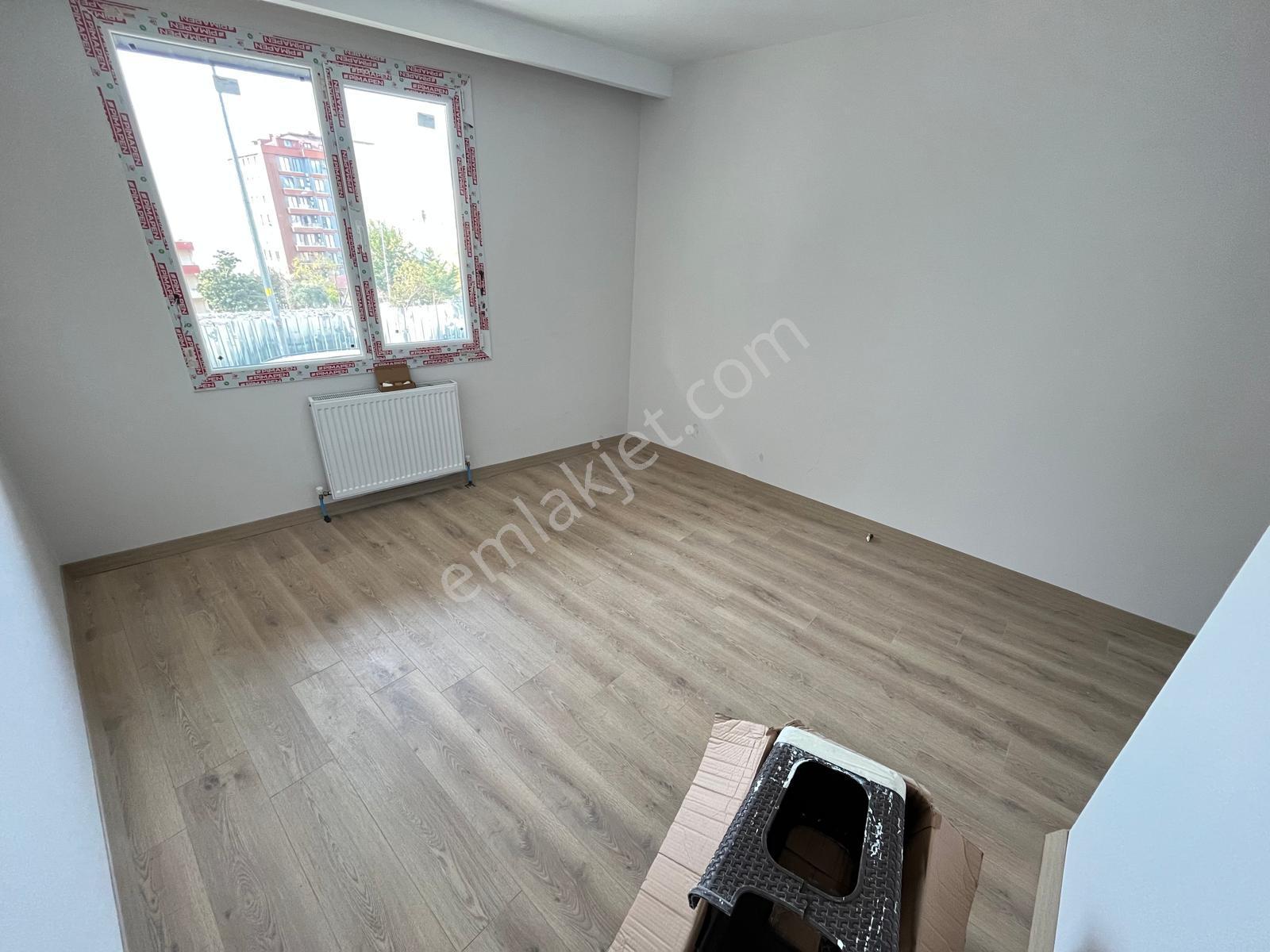 Has Seba'dan Cumhuriyetde 2+1 95m2 Göl Manzaralı Lüx Satılık Arakat Daire - Görsel 25